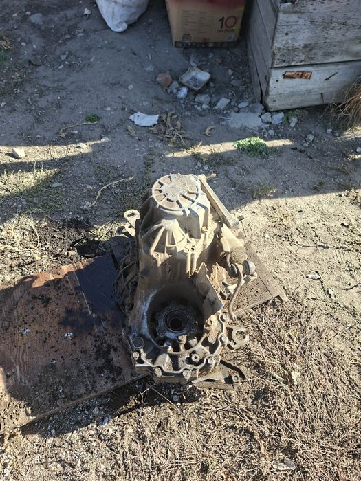 Коробка механика на объем 2,0