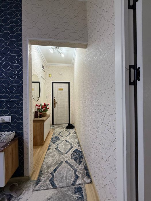 Chilonzor 10  mavze uy sotiladi srochni