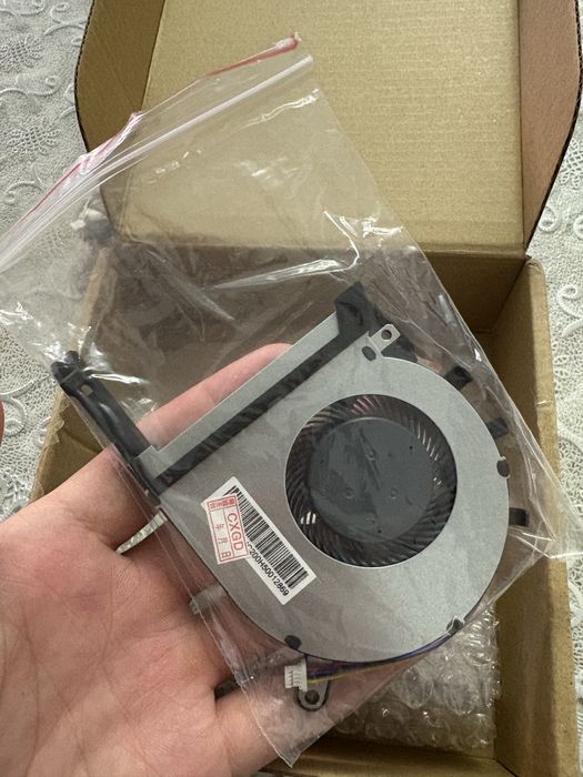 Продам кулера на Asus