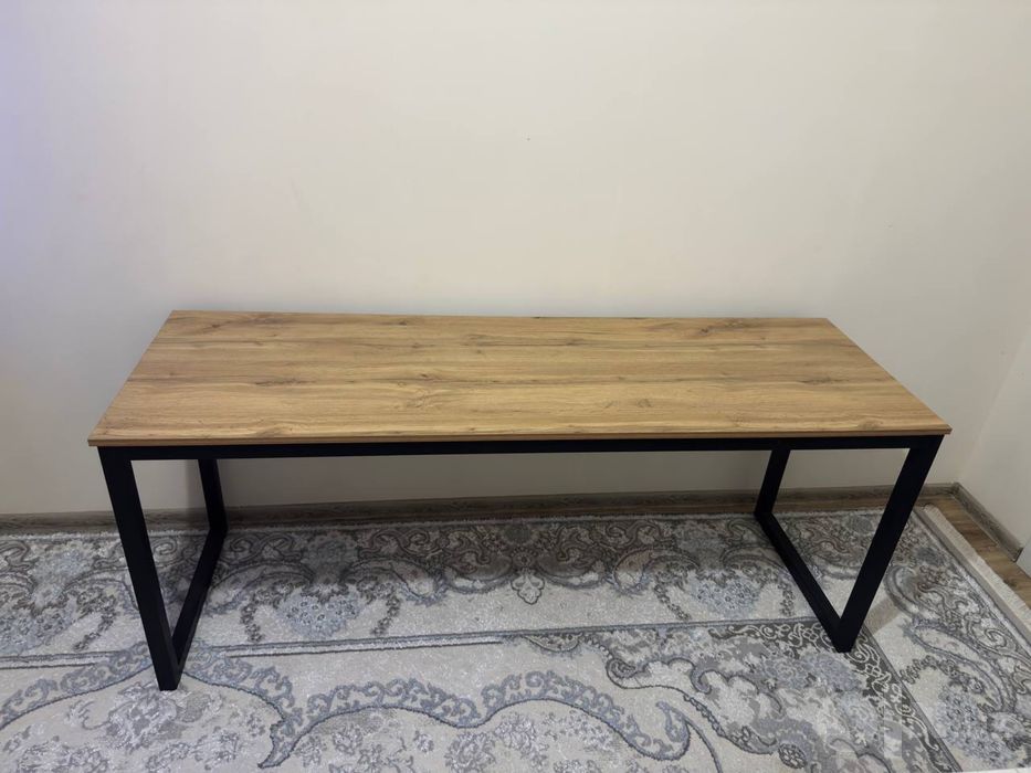 Loft stol sotiladi srochno