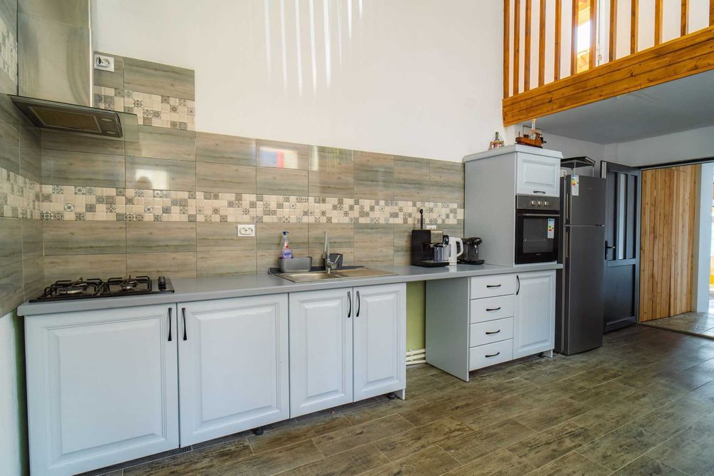 Cabana spatioasa de vanzare (zona de munte)