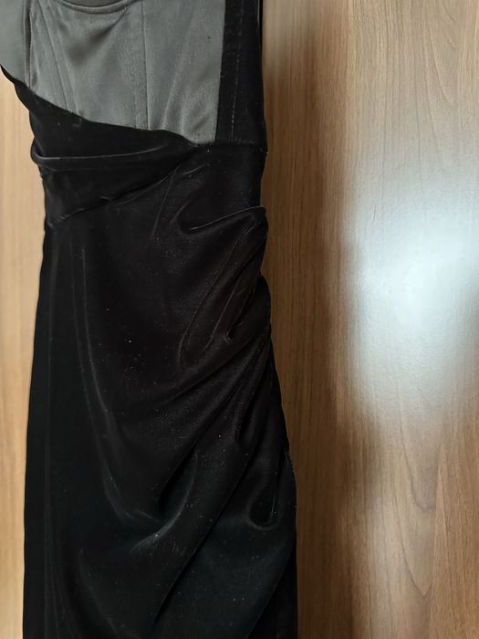 Шикарное черное платье Amie