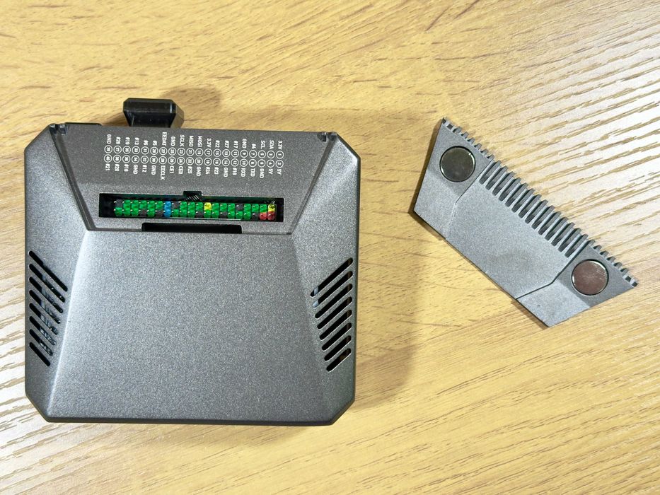 Raspberry Pi Model B/8GB + Argon ONE M.2 (SATA) + 16GB MicroSD