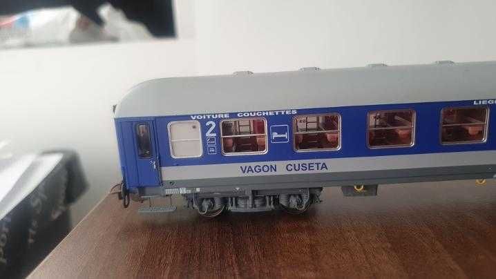 Vagoane cuseta CFR HO