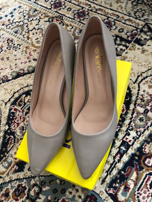 Продаеются туфли