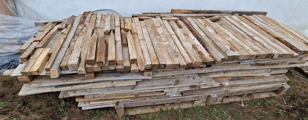 Lemn de foc sau bun pentru constructii cofraje