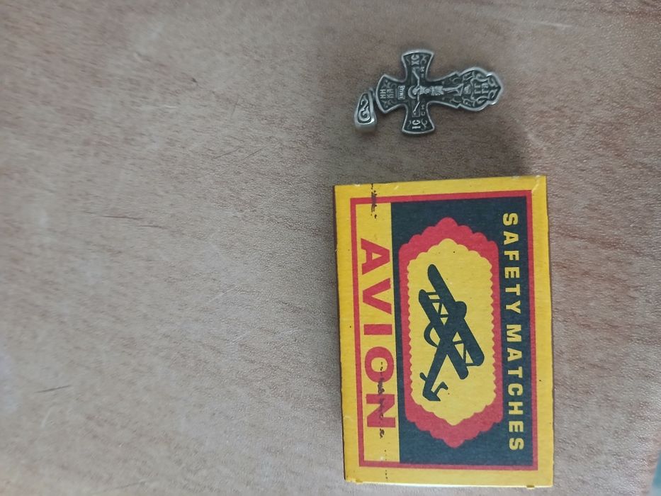 Крестик серебро,