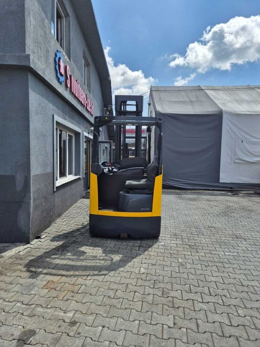 Electro rich Jungheinrich ETV 325, BATERIE 2019, Catarg triplex