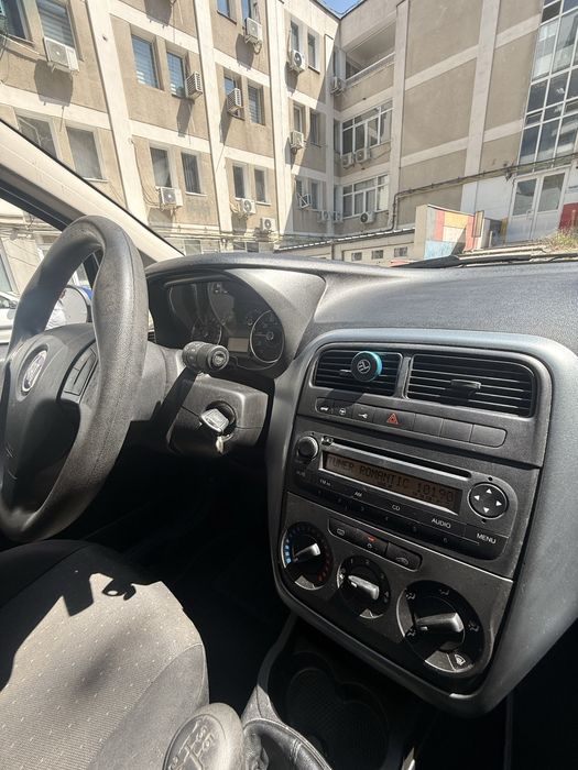 Fiat Grande Punto 1.2 Benzină 2008 150.000 km