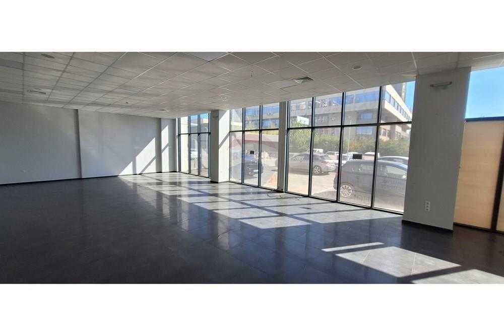 Дава се под наем Магазин в Пловдив, Тракия - 223 кв.м за 3755 € - Снимка #6