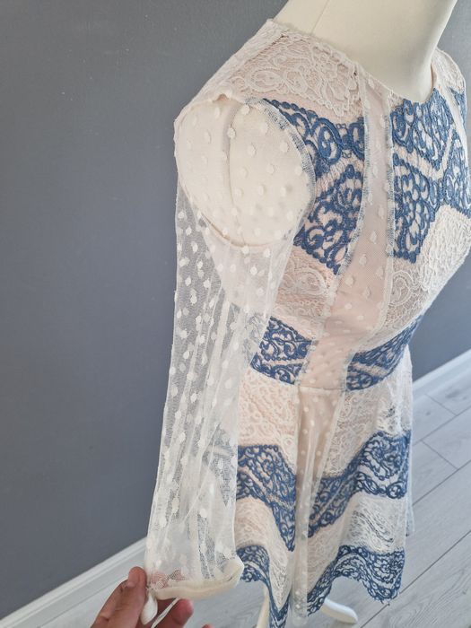 Rochita alba marimea 38