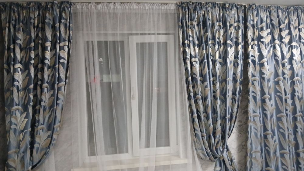 СРОЧНО продам шторы с тюлем