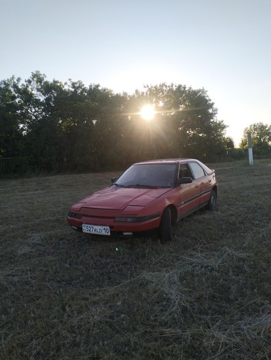 Продам машину Мазда 323