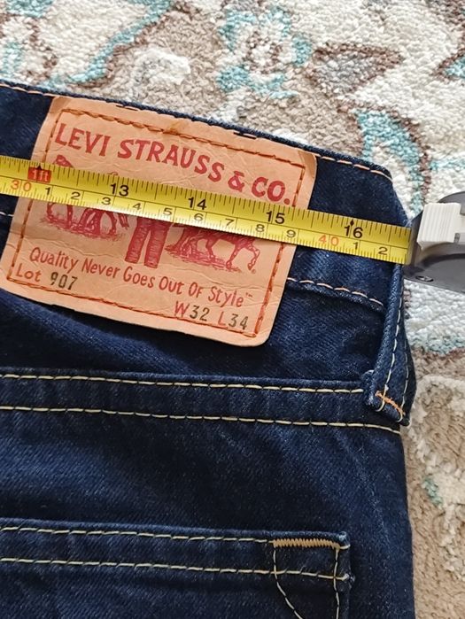 Levi's 907 bootcut 32x34