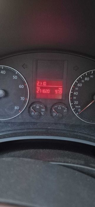 VW Golf 5 – 1.4 FSI (90 CP)