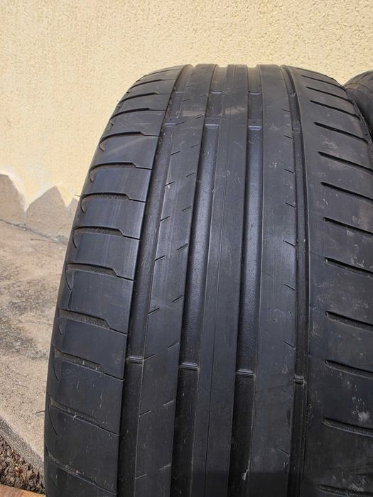 2 бр. летни гуми 225/40/19 Bridgestone MO DOT 3921 4 mm