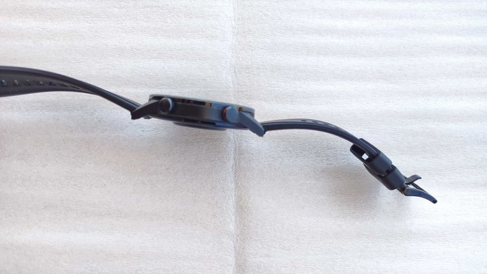 Продавам смарт-часовник Huawei Honor Magic Watch 2