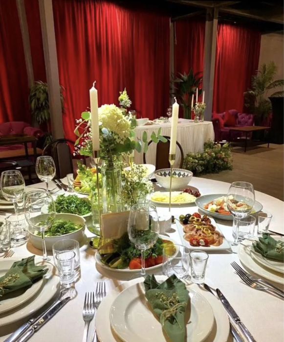 Посуда в аренду, мармиты, болеер,столы прямоугольные , фуршетные столы