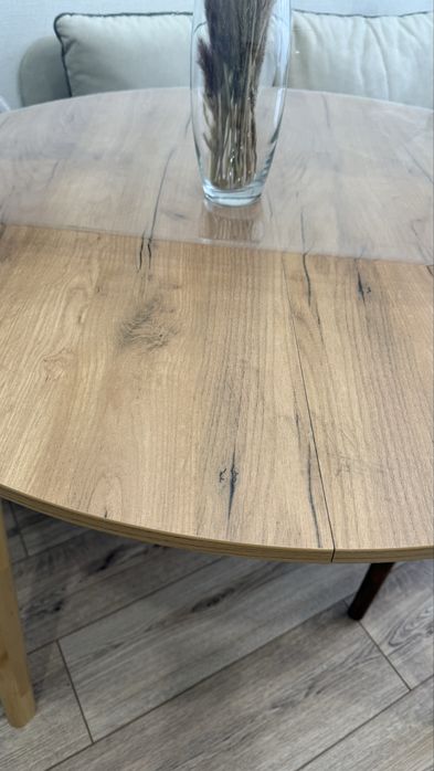 Продам стол новый натуральный дуб