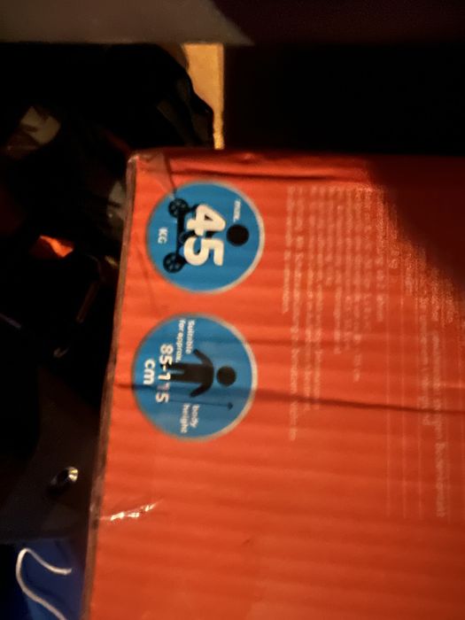 Vand kart cu pedale nou