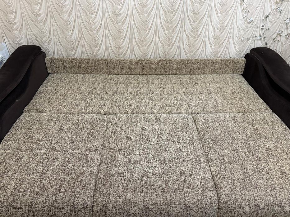 Продам диван б/у