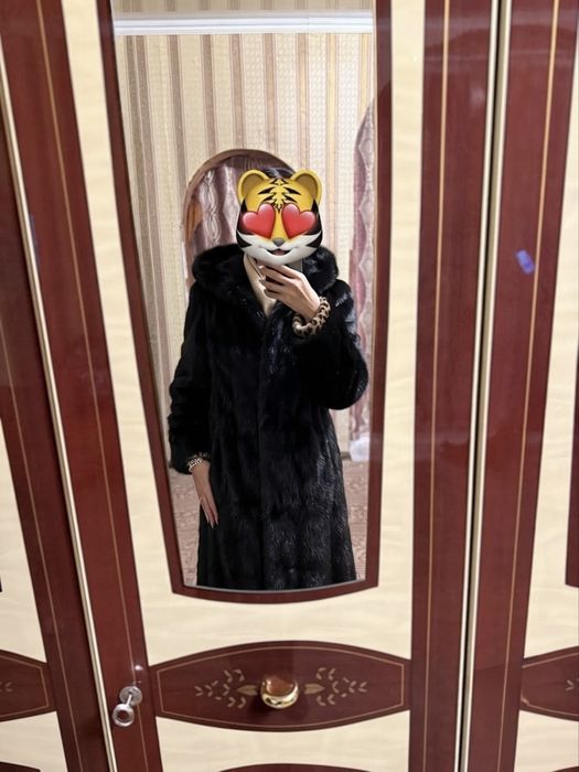 Продам норковую шубу