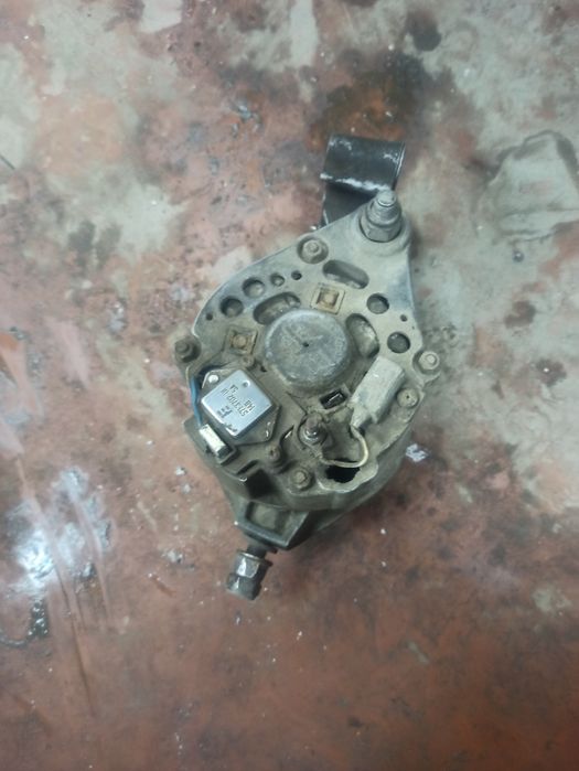 Продам генератор на ваз 2108