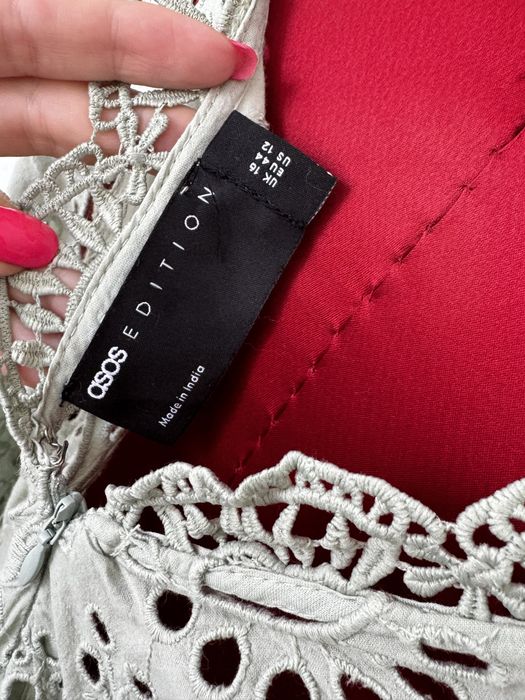 Rochie Asos broderie UK 16 corespunde 42-44