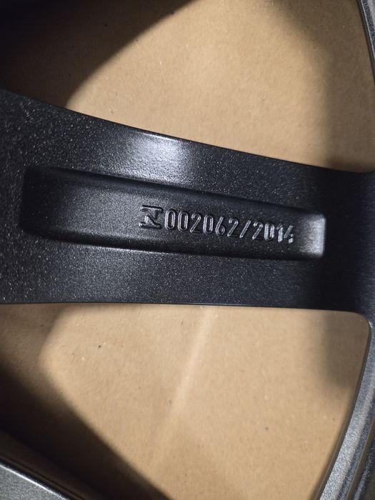 Audi Q7/SQ7 4M 20" OEM Джанта - НОВА!!!