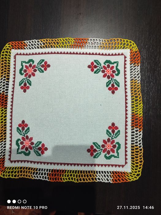 Batiste cusute de mână