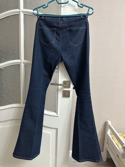 Джинсы брендовые S