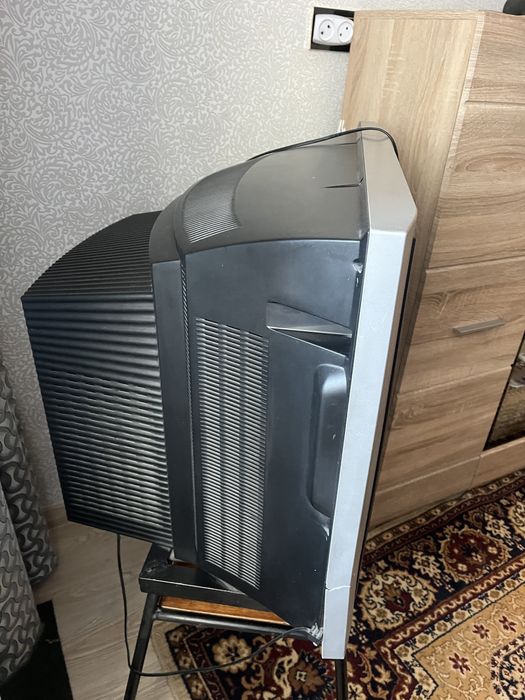 Телевизор LG 29 диагональ оригинал