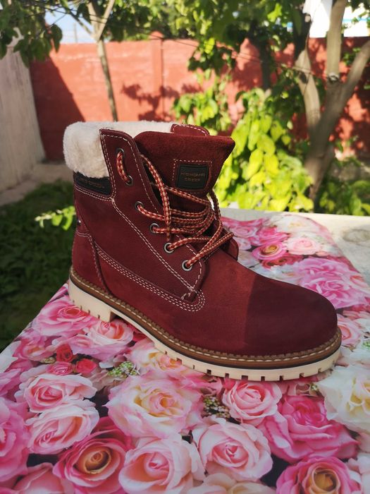 Ghete dama Highland creek de iarna,39,piele intoarsa,