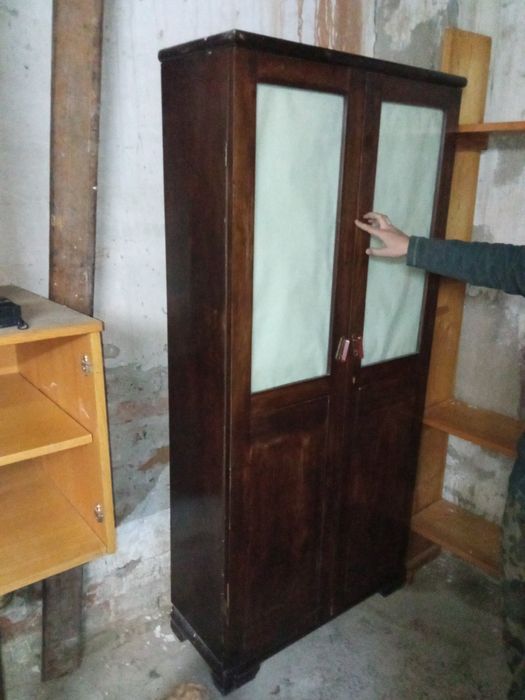 Debarasam,golim,eliberam locuinte Ploiesti PH debarasare golire igiena