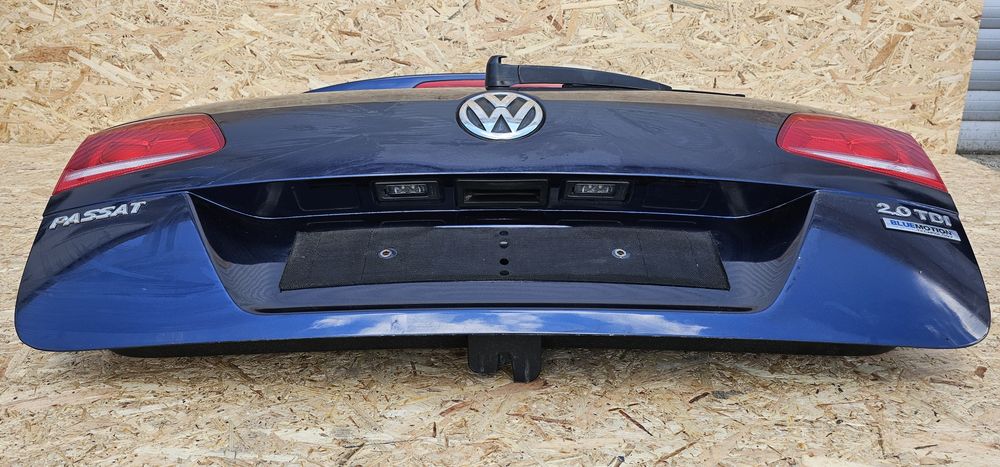 Haion Volkswagen Passat B7 Original Complet cod Culoare  LH5X = LD5Q  Fără rugină  prețul din Rm-Vâlcea