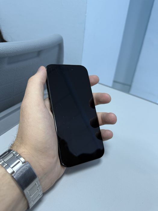 iPhone 15 / 128GB / Black / АКБ 82%