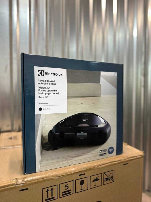 Продаю новые робот пылесосы  Electrolux Pure i9.2 PI92-4ANM