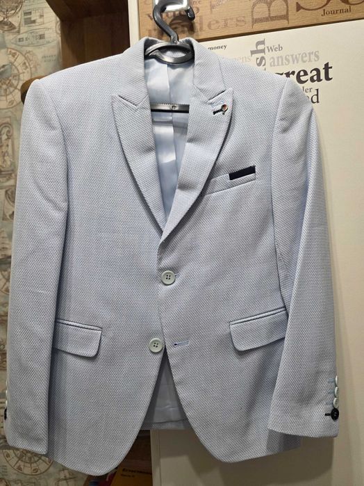 Продаю детские вещи