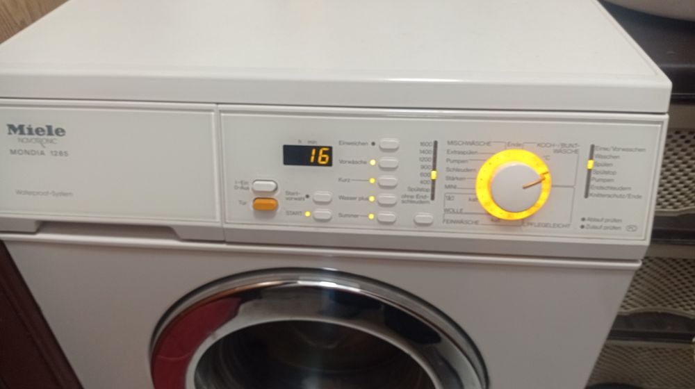 Пералня Miele mondia 1285
