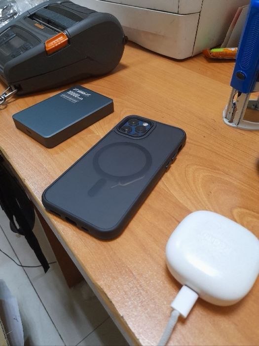 Iphone 12 Pro blue