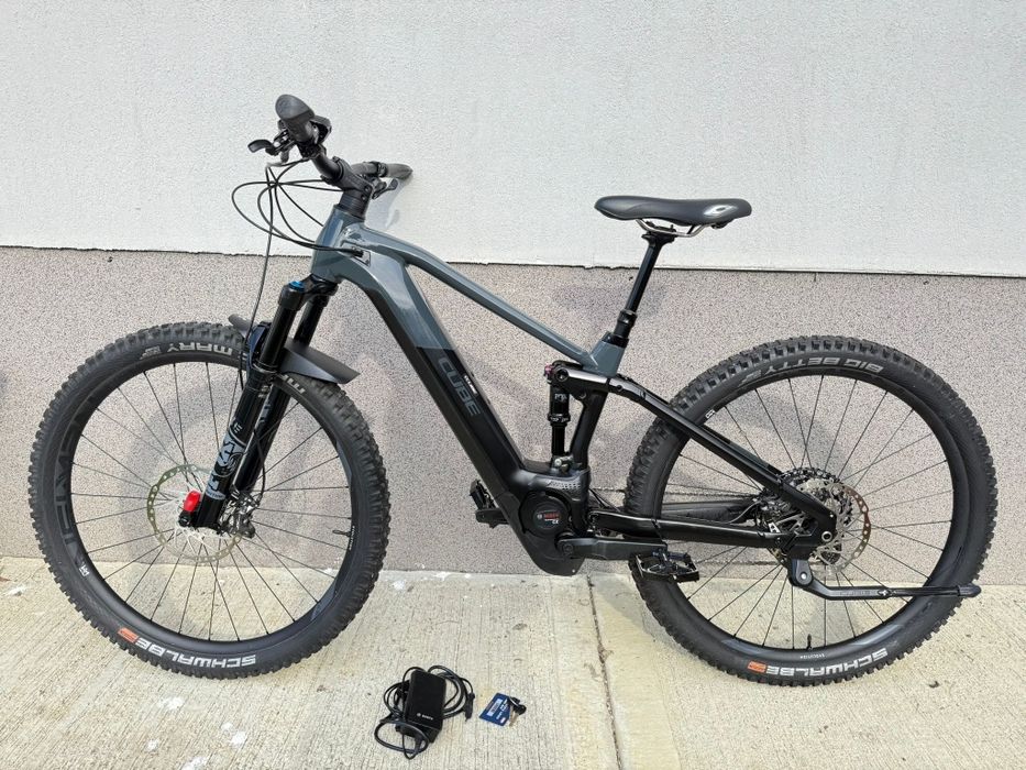 Bicicleta electrica Cube marimea M