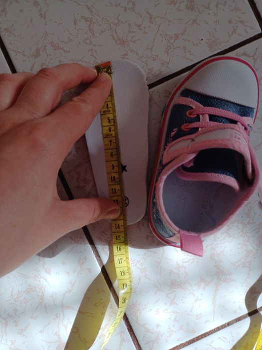 Детски обувки и сандали