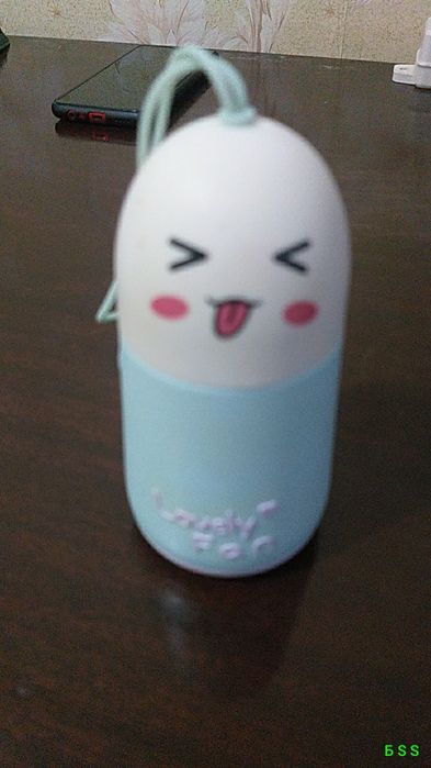 Вентелятор ручной карманный.