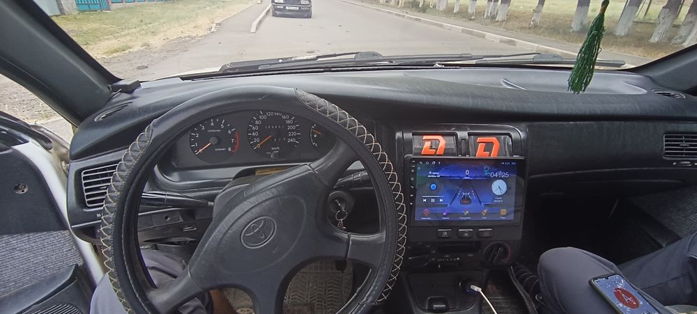 Продам Тоиота Карина е .