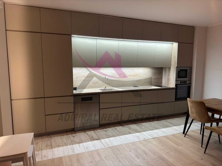 Продава се Тристаен апартамент в Варна, Трошево - 107 кв.м за 3075 €/кв.м - Снимка #1