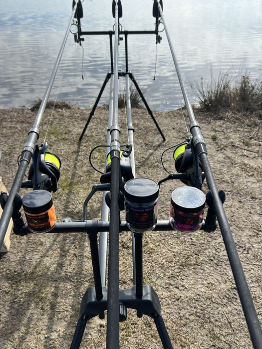 Продавам 3броя Fox X4-S 13ft 3,5lb