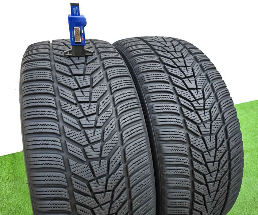 2бр. 235/45/18 HANKOOK Winter ICept evo3- зимни
