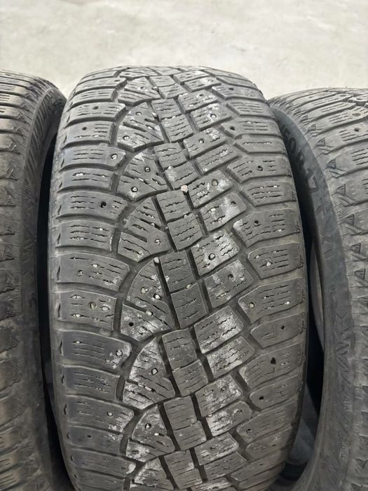 Продам резину 225/45/17
