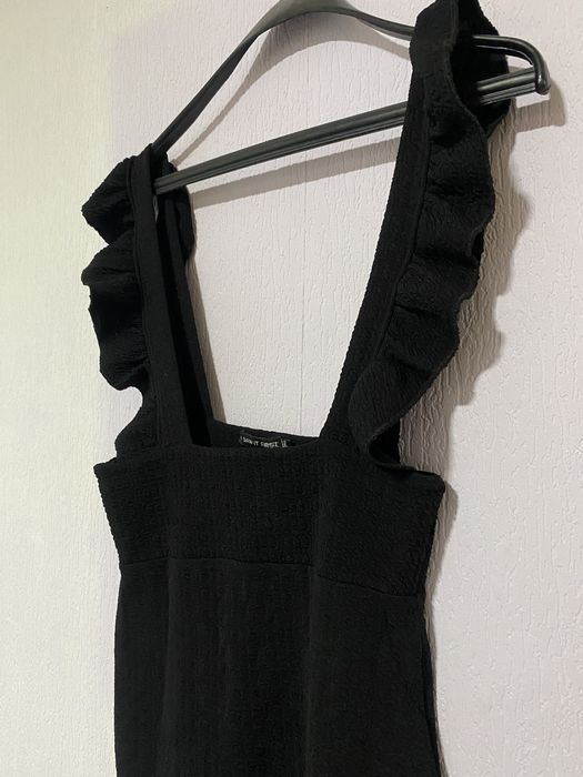 Черен сукман