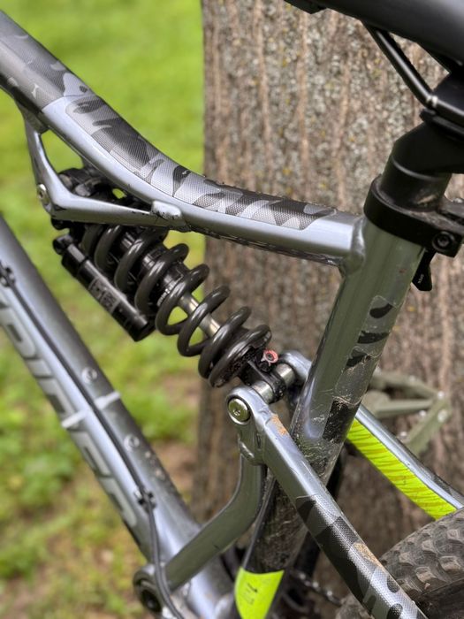 Rockrider ST900s Downduro